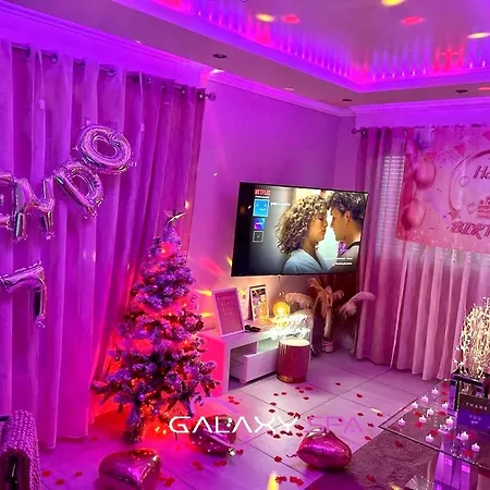 Galaxy Spa - Suite Venus Jacuzzi Et Sauna Privatif Champigneulles Exterior photo