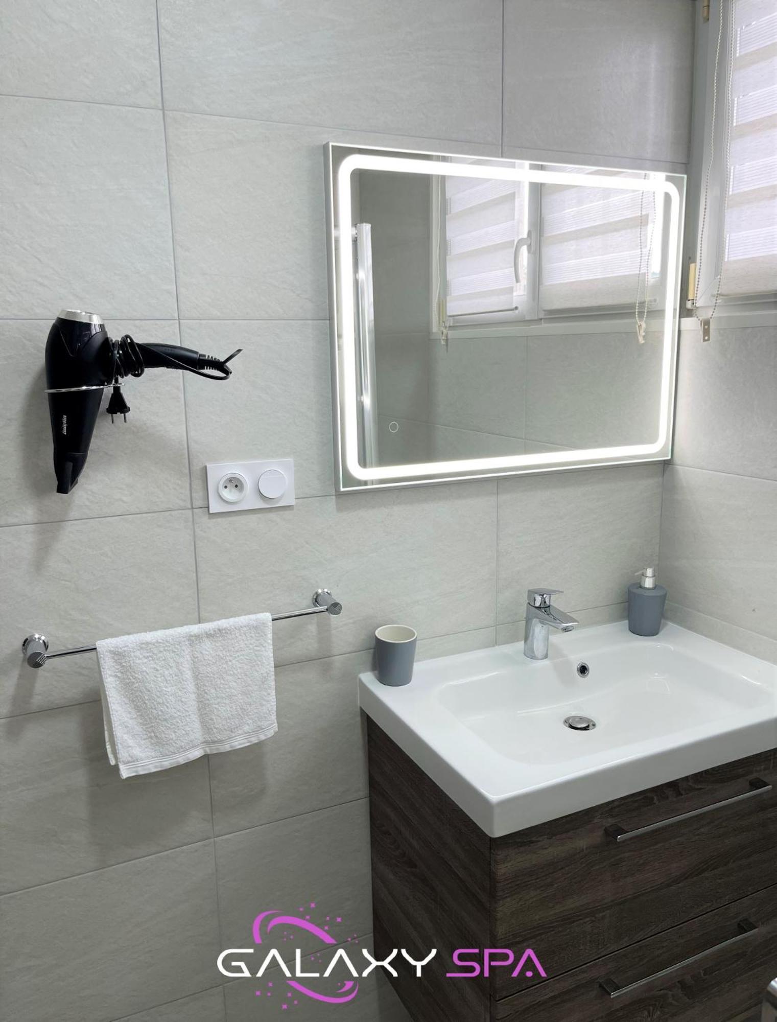 Galaxy - Venus Jacuzzi Et Sauna Privatif Appartement
