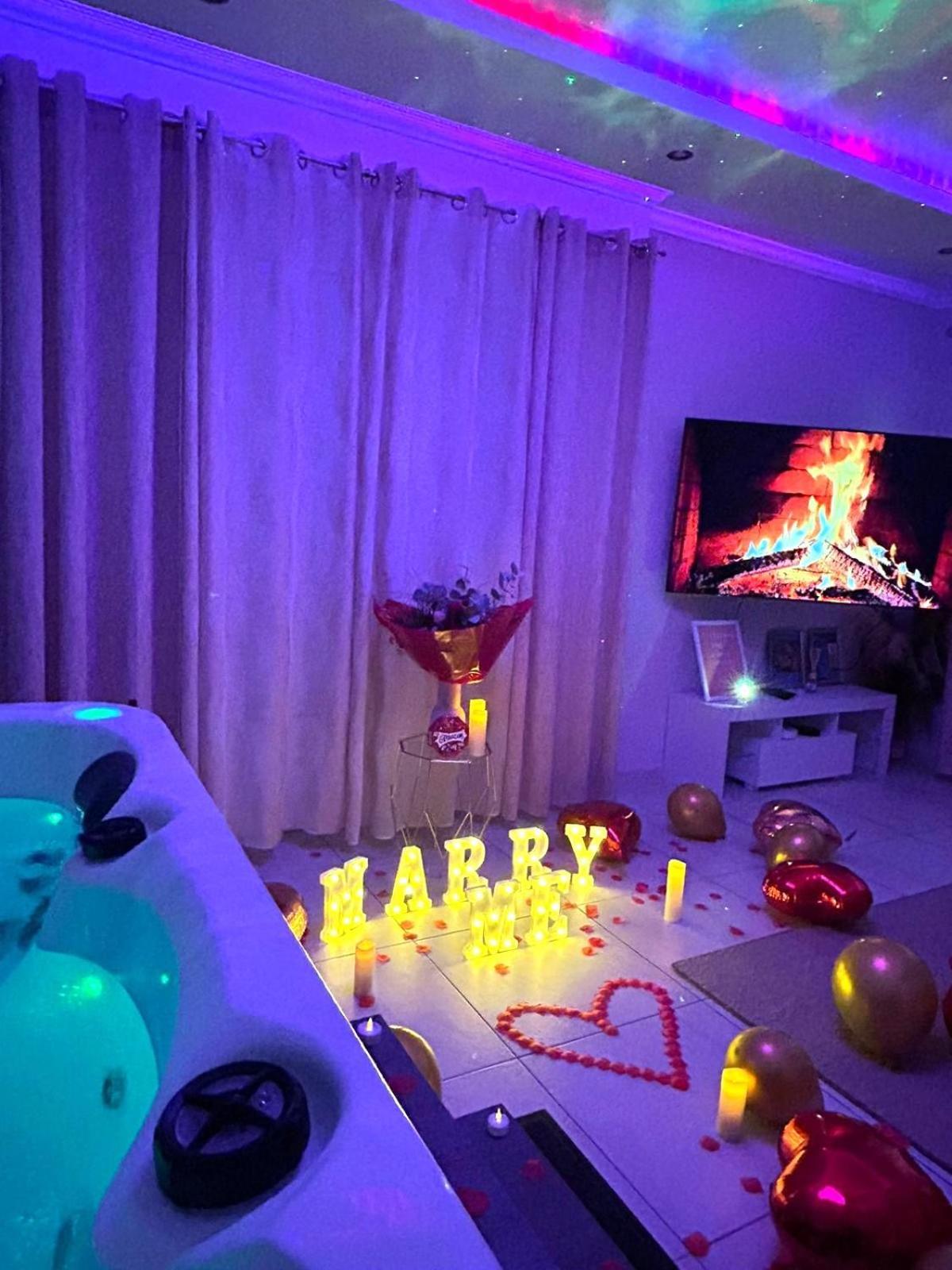 Galaxy - Venus Jacuzzi Et Sauna Privatif